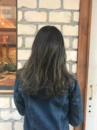 セミロング emme エミィ/立川のヘアスタイル