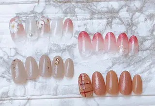 ネイル Nailsalon Eve（イヴ）のネイルデザイン