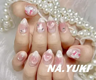 ネイル 🌷 Mooning 🌷のネイルデザイン