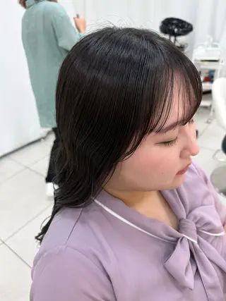 ロング 伊佐 愛のヘアスタイル