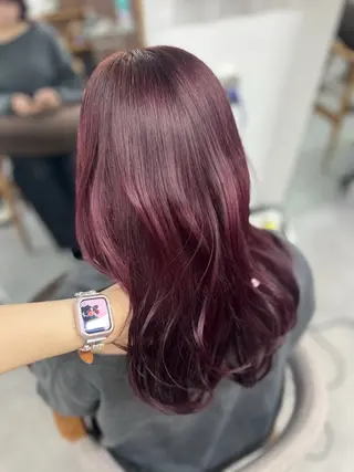 ロング ‎🫧透明感カラー/ 金沢駅 yui 🎀のヘアスタイル