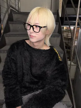 メンズ issei 梅田ハイトーン⭐️のヘアスタイル