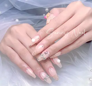 ネイル Sunnyサニー所属・桝井 春奈のネイルデザイン