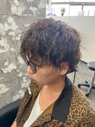 ショート スパイキーショート/ フェードカット/石田のヘアスタイル