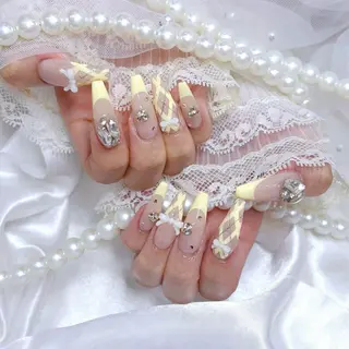 ロング カラー Bling Salonのネイルデザイン