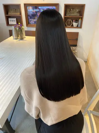 ロング 似合わせのプロ🕊 美髪矯正/ioriのヘアスタイル