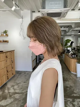 ミディアム KOU×北谷× BY MY SIDEのヘアスタイル