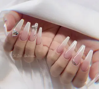 ネイル IRO所属・hina hinaのネイルデザイン