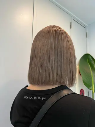 ショート カラー ハイトーン&髪質改善 ＆韓国エクステ🤎のヘアスタイル