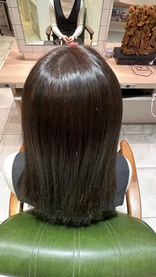 カラー keina / EARTH志木のヘアスタイル