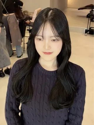 Riku 艶カラーのヘアスタイル