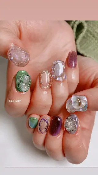 ネイル JINI NAIL所属・ジニ ネイルのネイルデザイン
