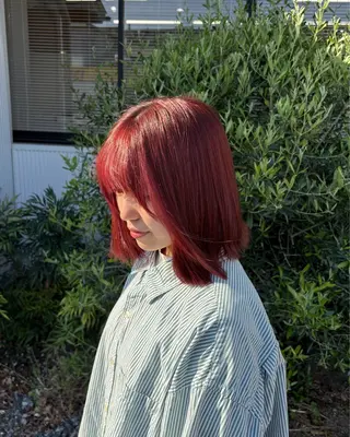 ミディアム カラー hair make LATTE 川原店所属・若林 叶大のヘアスタイル