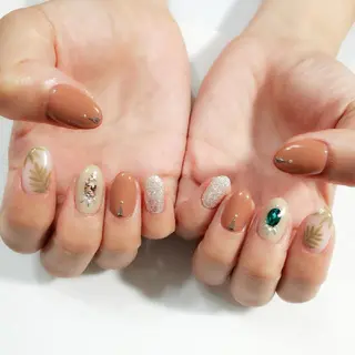 ネイル VIOLUS所属・VIOLUS 関目のネイルデザイン