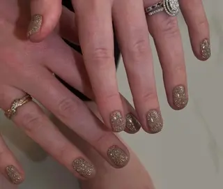 ネイル 高木 維麗絲のネイルデザイン
