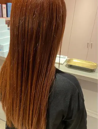 カラー 韓国レイヤーカット 🫧大阪梅田レイヤーのヘアスタイル