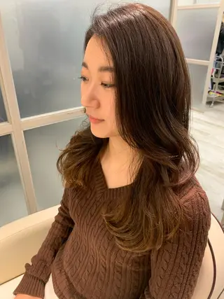 ロング 髪質改善×艶カラー Haruのヘアスタイル