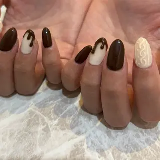 ネイル private salon magique所属・Rina🫧 大阪/福島のネイルデザイン