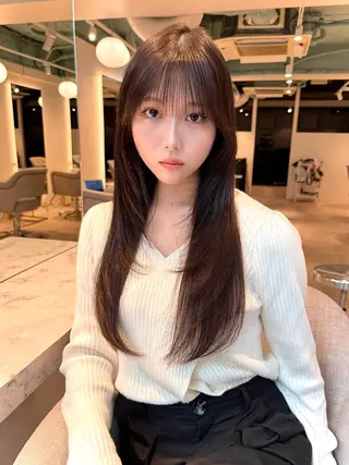 ロング ハイレイヤー/顔周り /レイヤーカットのヘアスタイル