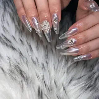 ネイル la vie  Luire所属・la vie Luire ｱｽｶのネイルデザイン