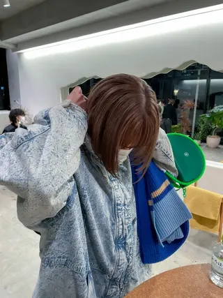 ショート カラー ヘアアレンジ ミニボブ/ブリーチ 🌈MISATOのヘアスタイル