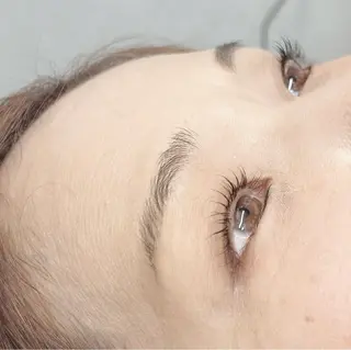 マツエク・マツパ 三隅 亜矢の眉毛・アイブロウイメージ