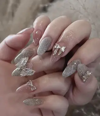 ネイル 🍑 momo_nailのネイルデザイン
