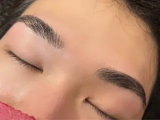 アイブロウ Monleve☆ erikaのマツエク・マツパデザイン