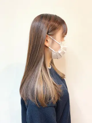 セミロング カラー unöi所属・3月Open unöi  ホナミのヘアスタイル