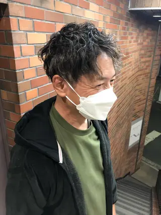 カラー パーマ メンズ ⭐️TOSHIKI メンズパーマオタク⭐のヘアスタイル