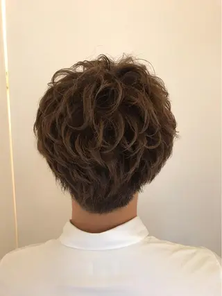 メンズ 透明感カラー 金村真子のヘアスタイル