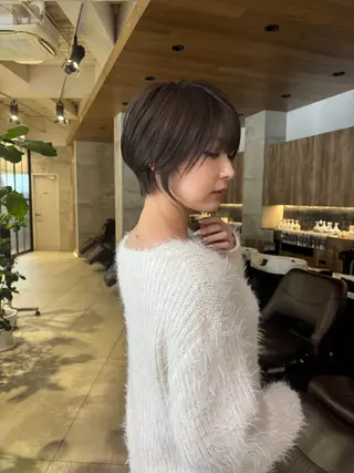 ショート 高橋 佳愛のヘアスタイル