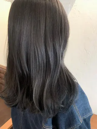 ミディアム カラー conne&riri所属・MAYU 💚森下のヘアスタイル