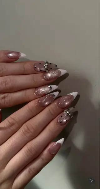 ネイル T. Leeのネイルデザイン