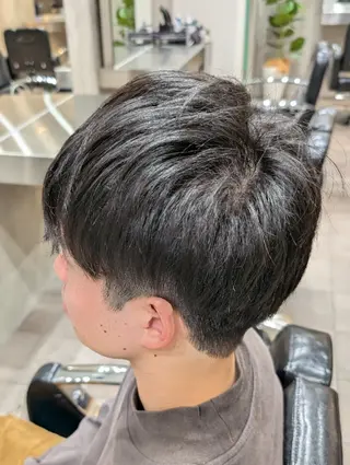 ミディアム メンズ QOL mens salon 円山所属・メンズ専門😎 QOL円山 YUTOのヘアスタイル