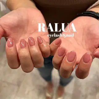 ネイル RALUA shiori🐰のネイルデザイン