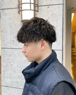 パーマ メンズ 安藤 琢真のヘアスタイル