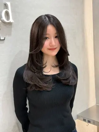 セミロング レイヤー/ハッシュ/ ボブ/縮毛/内藤康太のヘアスタイル