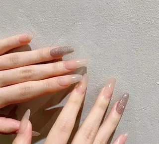 ネイル AngelChris ビューティーサロンのネイルデザイン