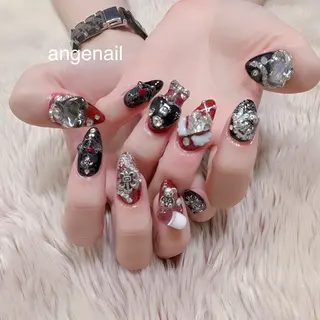 ネイル オーナーネイリスト MAKIのネイルデザイン