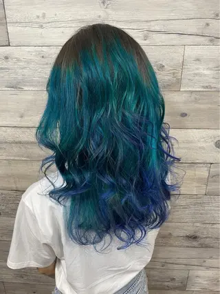 セミロング カラー Rlino所属・ﾊｲﾗｲﾄ/ﾚｲﾔｰ ｶｯﾄ/大嶽謙のヘアスタイル