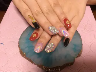 ネイル フラワー ムーンのネイルデザイン