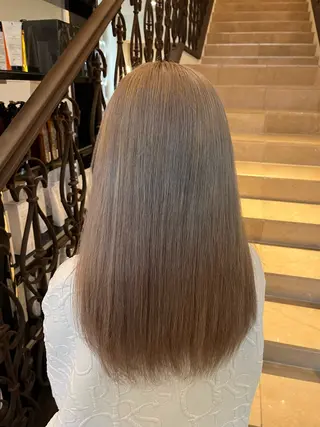 ロング 八重樫 夢愛のヘアスタイル