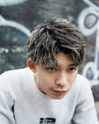 ショート カラー メンズ Men’s  salon ANSWER所属・SHIZUKU スパイキーショートのヘアスタイル