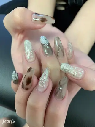 ネイル UU Salon所属・UU ゆきのネイルデザイン