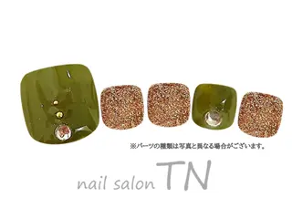 ミディアム 矢川 まどかのネイルデザイン