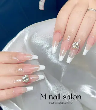 ネイル M🌷nail 長さだし専門店のネイルデザイン