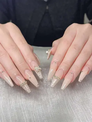 ネイル Lee Nailsのネイルデザイン