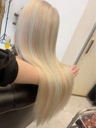 ロング 🍀Moda by Grande🍀のヘアスタイル