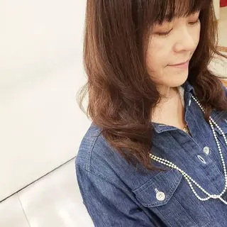 パーマ EMANON名古屋所属・美谷添（ミヤゾエ） まどか大人ヘアサロンのヘアスタイル